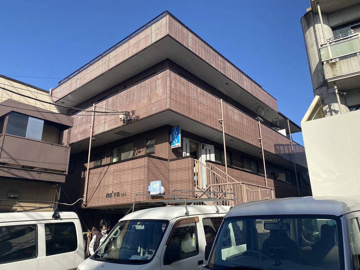 金属サイディング改修工事(増張工法)① 施工前
