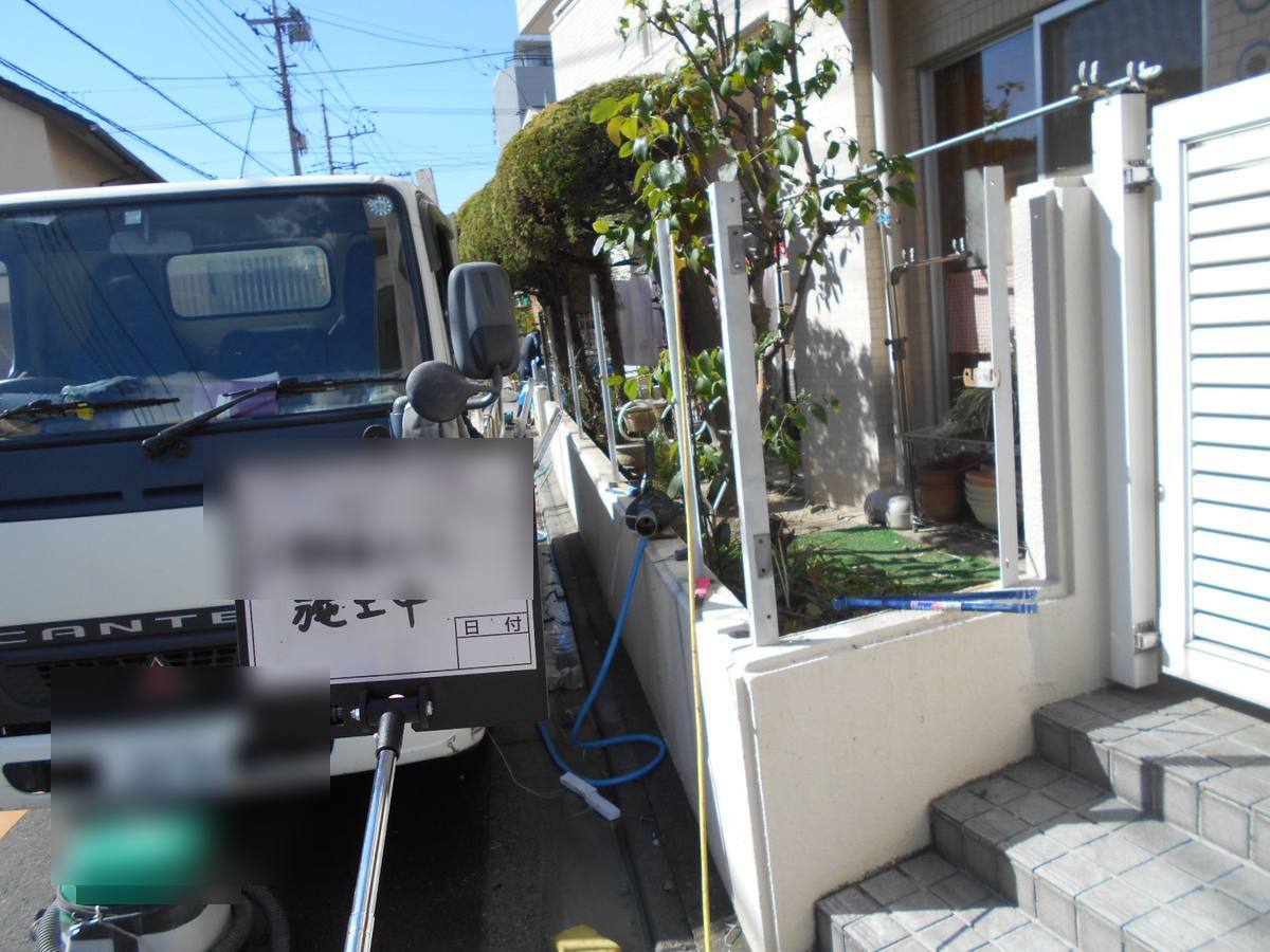 フェンス改修工事 施工中