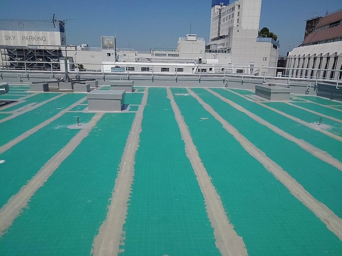 ウレタン防水 施工中