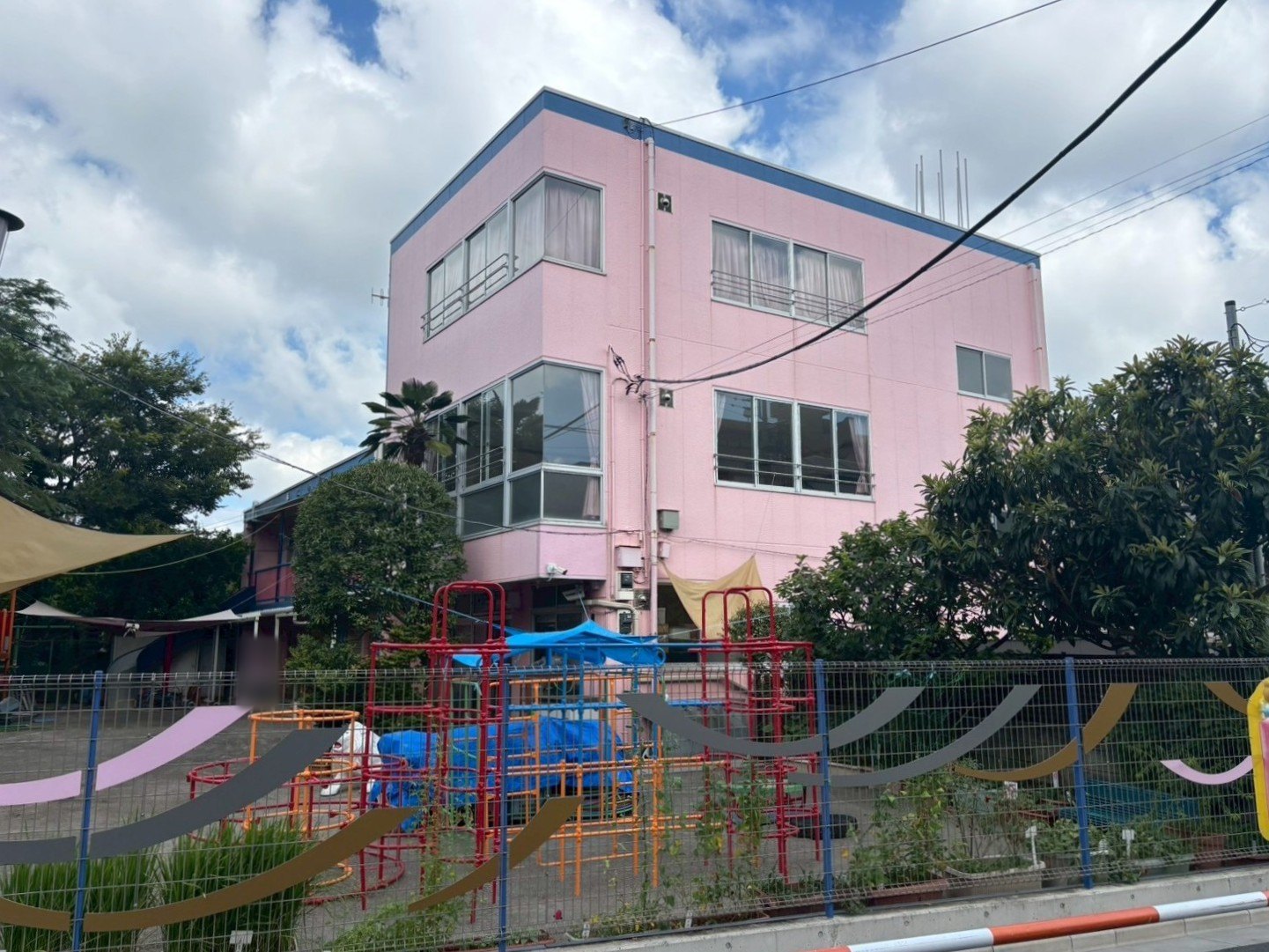 幼稚園 大規模修繕工事 施工前